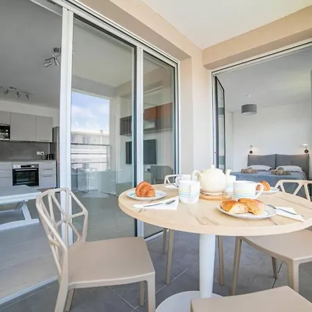 Marina Bay * Antibes